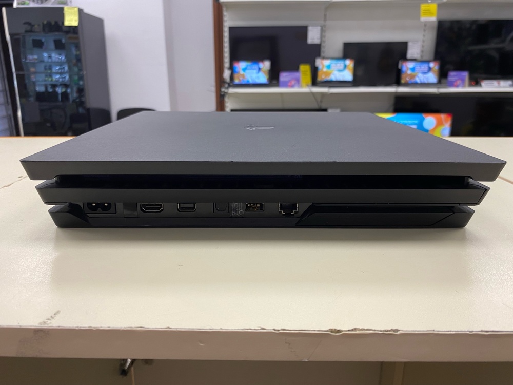 Игровая приставка PlayStation 4 Pro 1Tb Игровая приставка PlayStation 4 Pro 1Tb