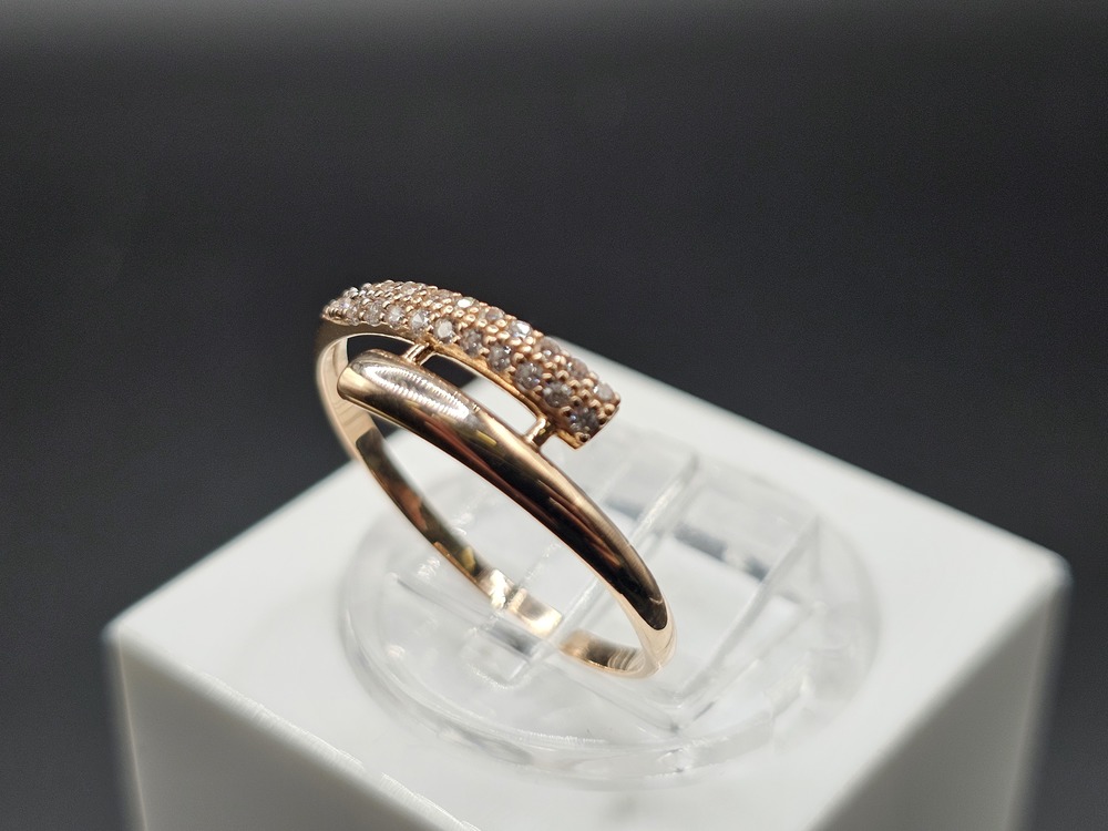 КОЛКМИ585 КОЛЬЦО С КАМНЯМИ (Au 585)