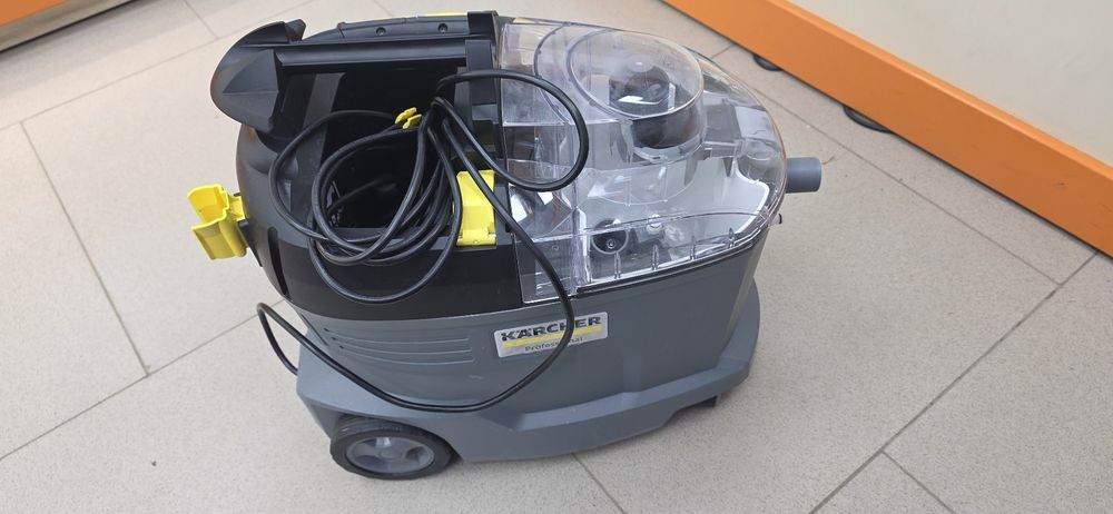 Пылесос Karcher Puzzi 8/1
