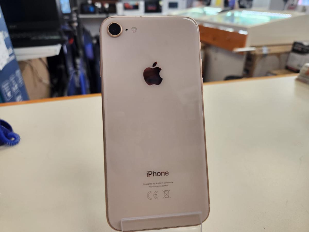 Смартфон Apple iPhone 8 64Gb