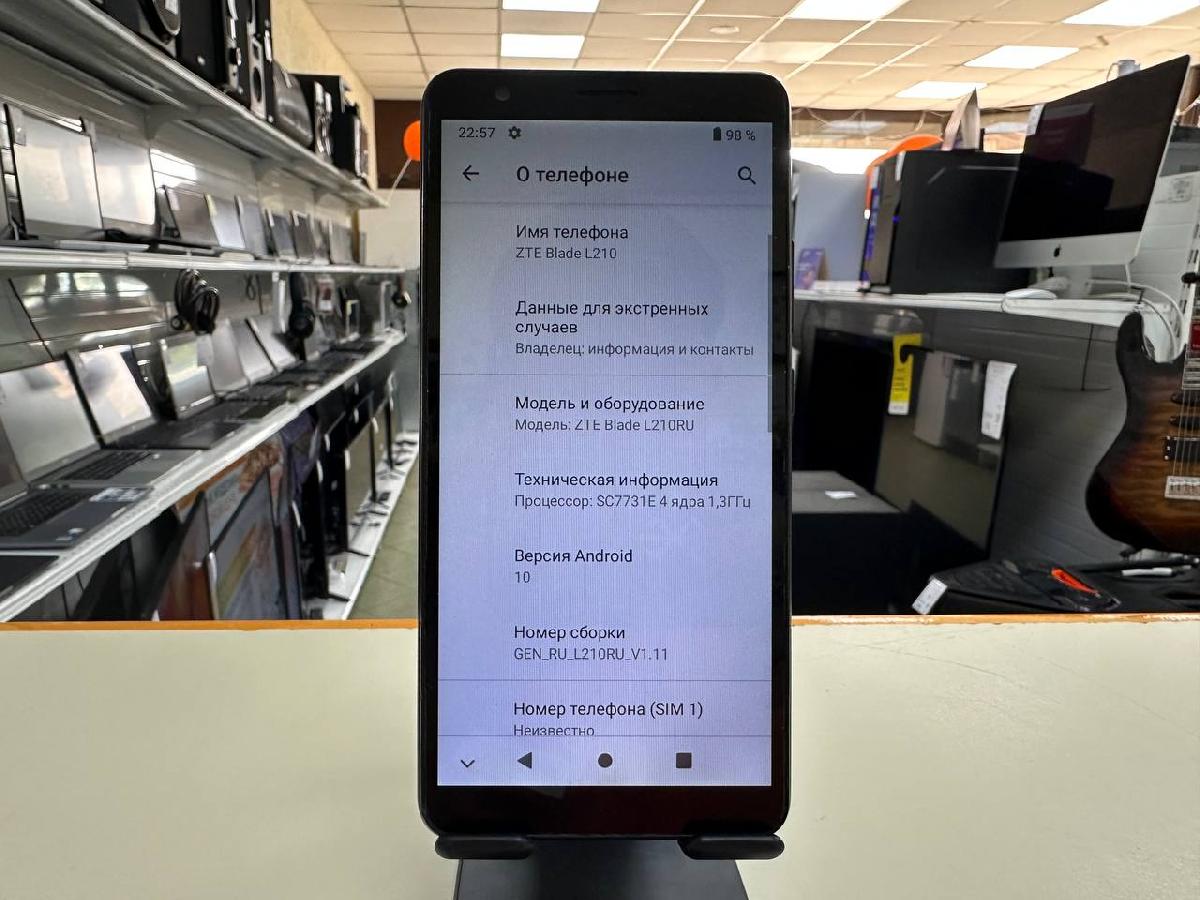 Смартфон ZTE Blade L210