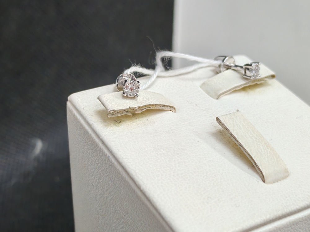 СЕРЬГИ БРИЛЛИАНТ (Au 585)