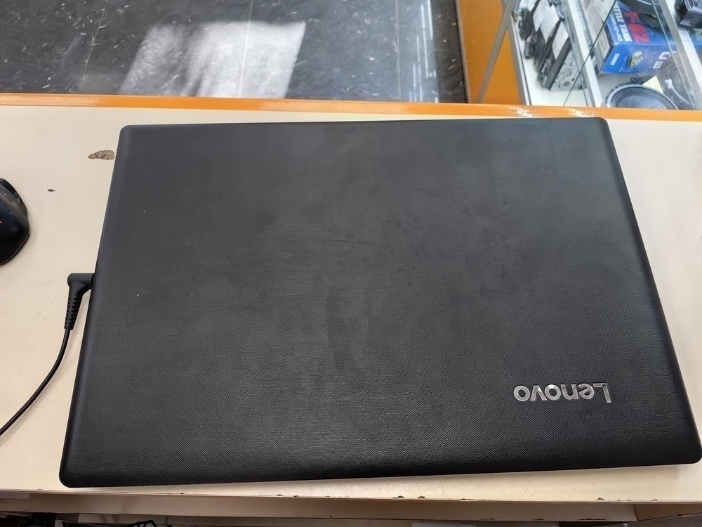 Ноутбук Lenovo IdeaPad 110-15ACL; A4-7210, Radeon R5 M430, 4 Гб, Нет, 500 Гб