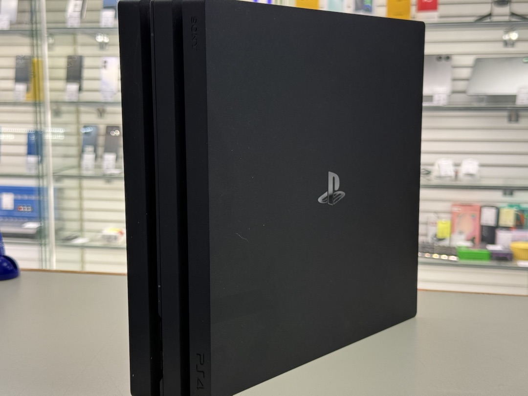 Игровая приставка PlayStation 4 Pro 1Tb