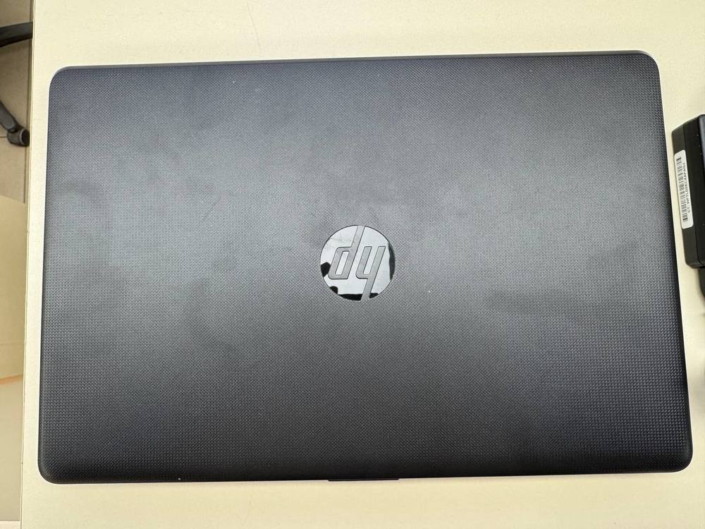 Ноутбук HP hp 15ra058ur; Celeron N3060, Intel HD Graphics 400, 4 Гб, Нет, 500 Гб