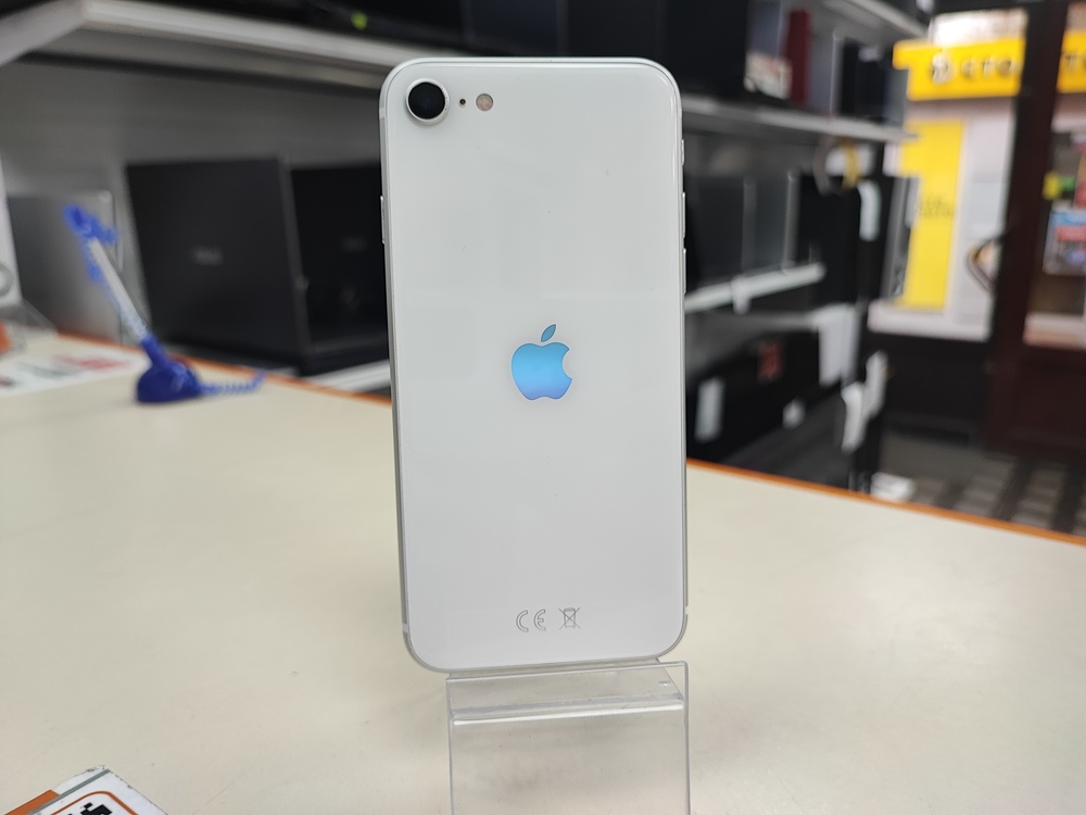 Смартфон Apple iPhone SE 2020 64Gb