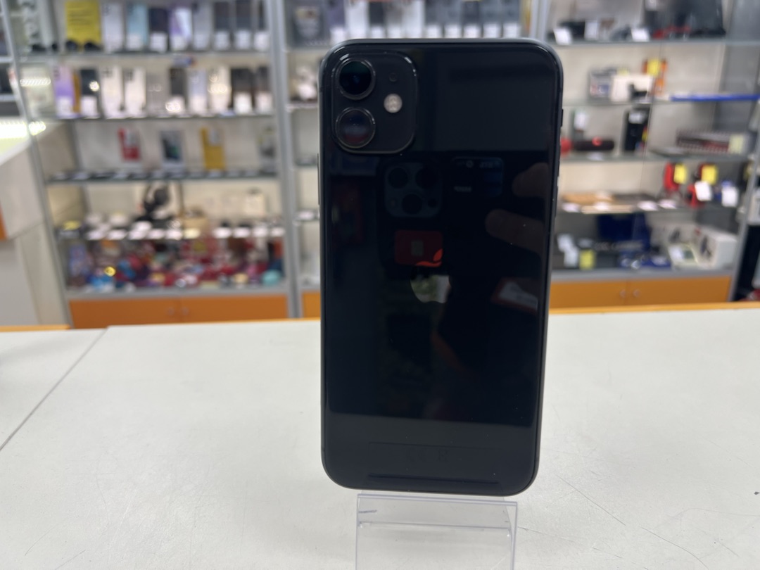 Смартфон Apple iPhone 11 128Gb