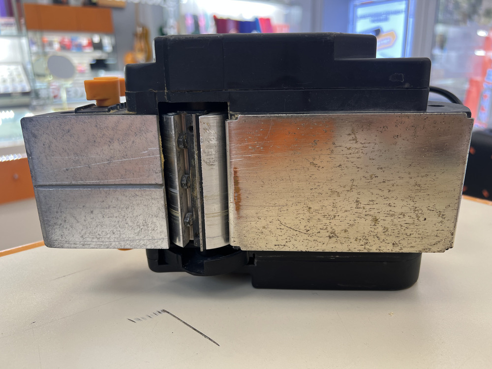 Электрорубанок Kolner KEP800