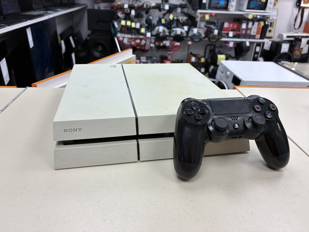 Игровая приставка PlayStation 4 FAT 500GB