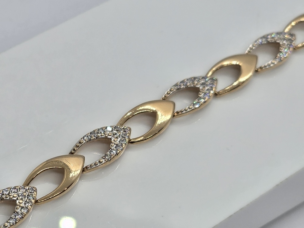 БРАСЛЕТ С КАМНЯМИ (Au 585)