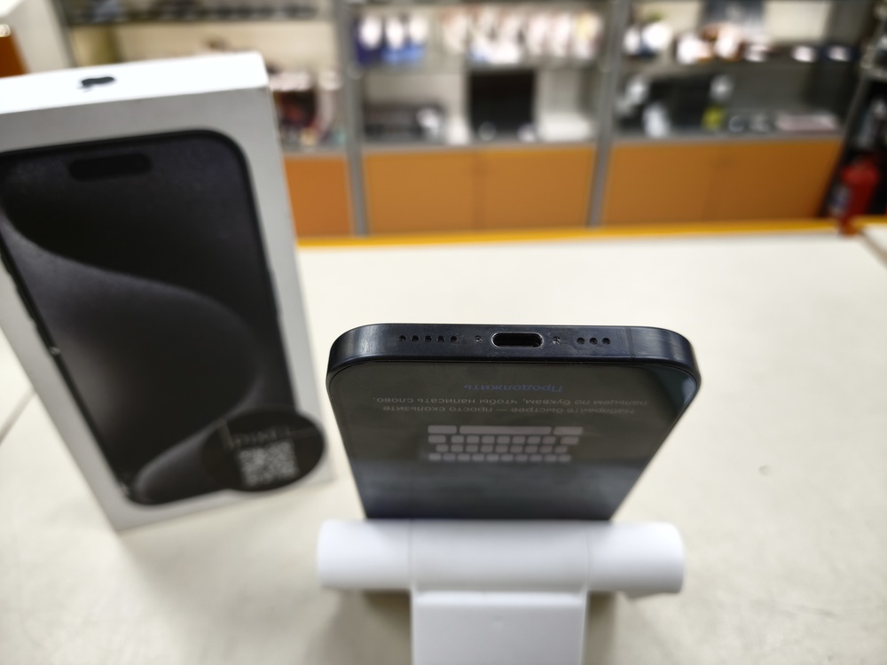 Смартфон Apple Iphone 15 Pro 128Gb