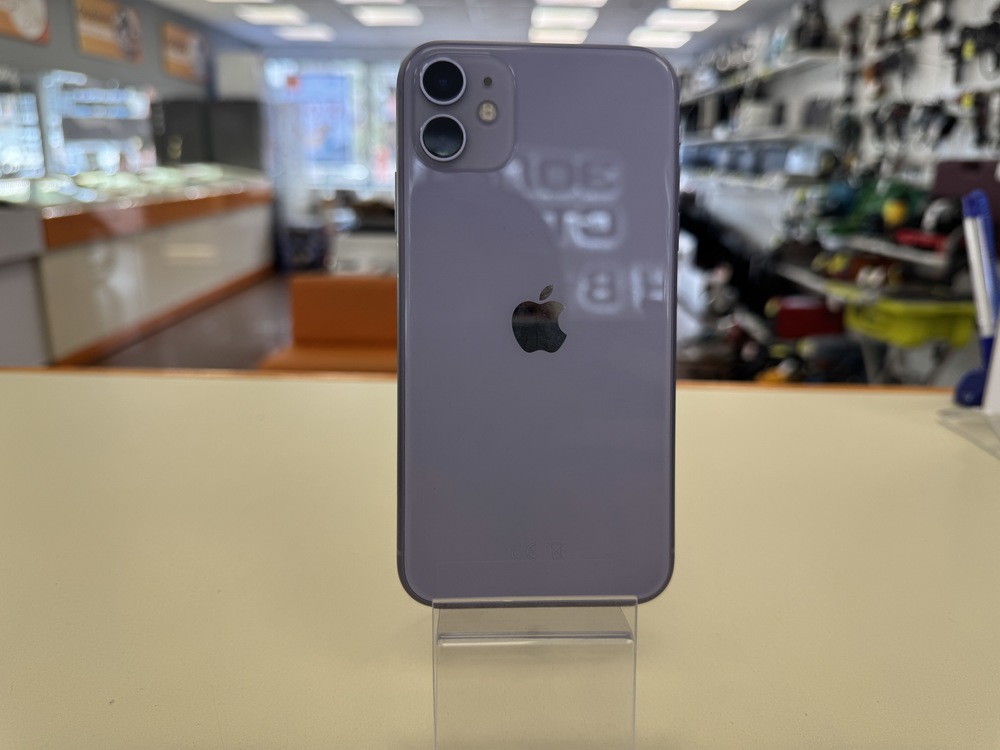 Смартфон Apple iPhone 11 64Gb