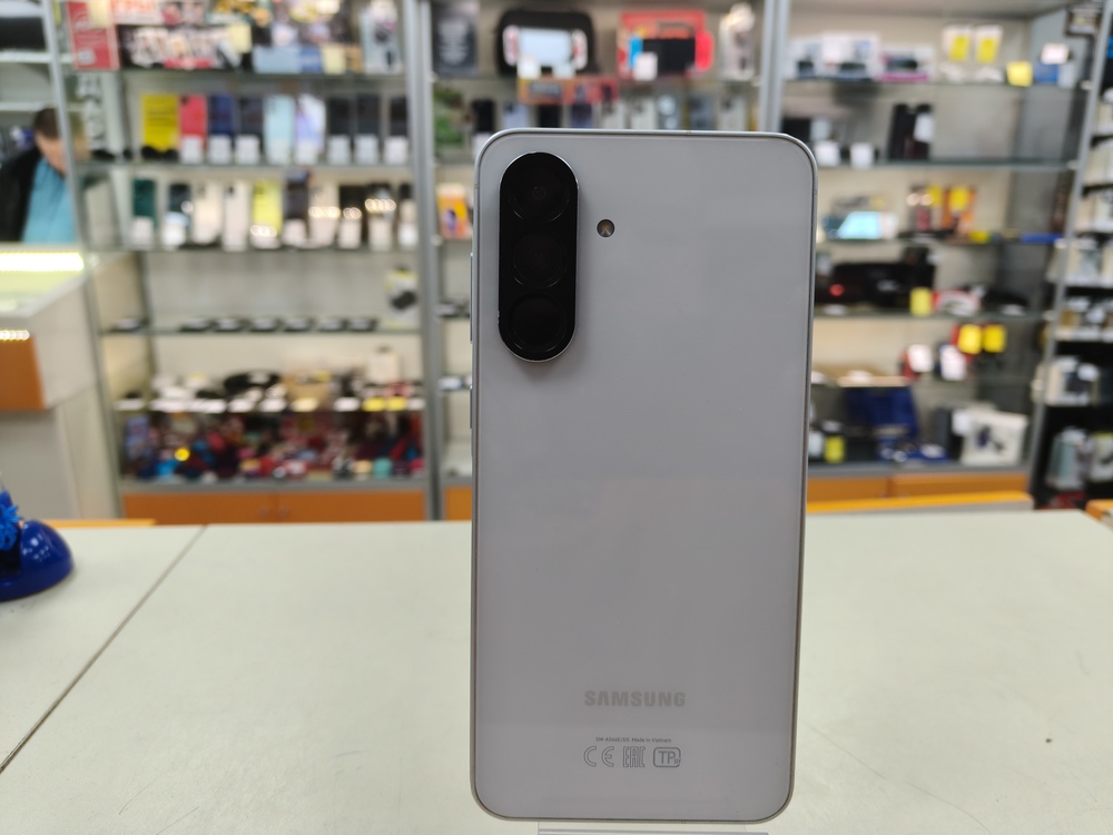 Смартфон Samsung Galaxy A56 8/256