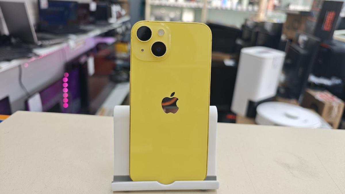 Смартфон Apple Iphone 14 256Gb