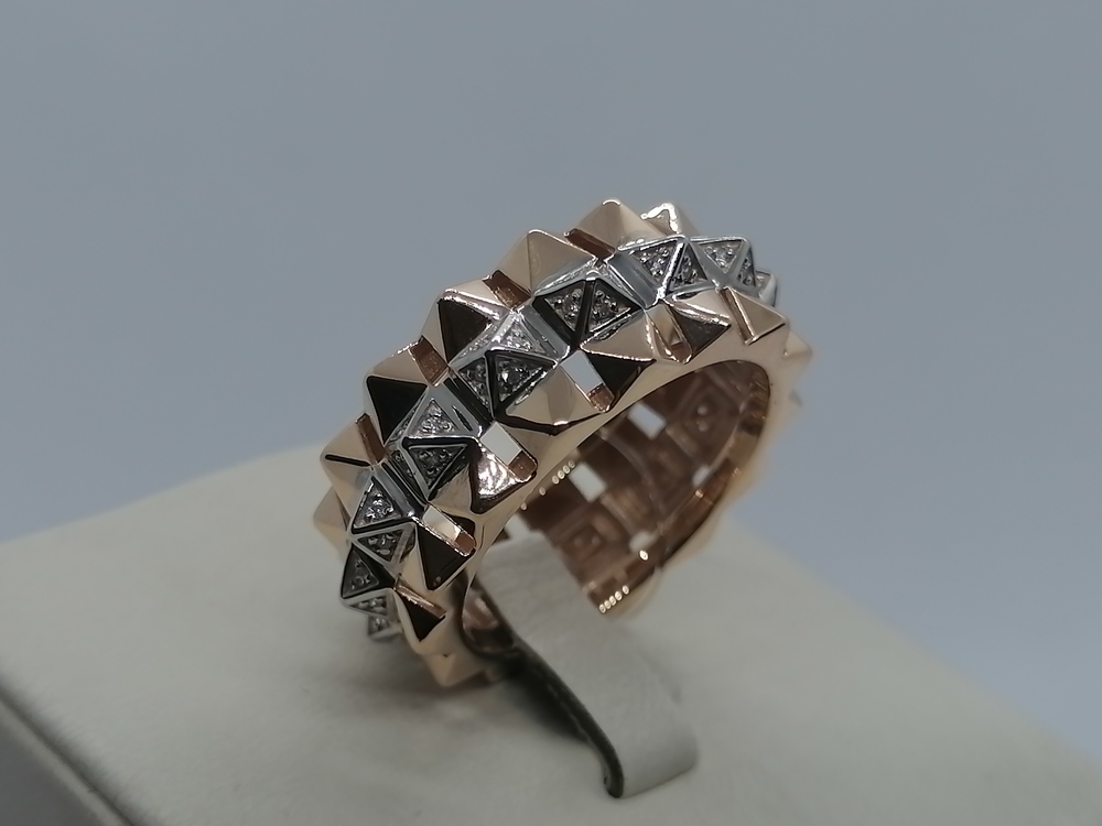 КОЛЬЦО С КАМНЯМИ (Au 585)