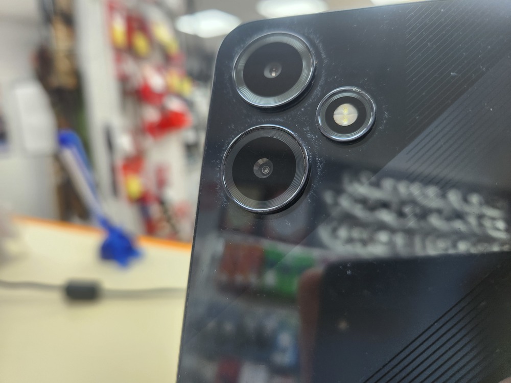 Смартфон Infinix HOT 30 Play 8/128