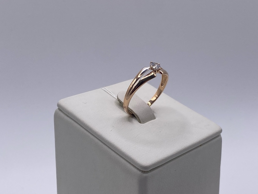 КОЛКМ585 КОЛЬЦО С КАМНЕМ (Au 585)