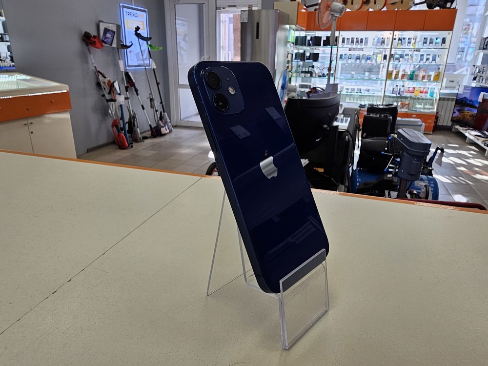 Смартфон Apple iPhone 12 64Gb