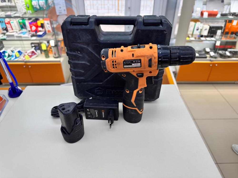 Шуруповерт Вихрь ДА-12Л-2К Шуруповерт Вихрь ДА-12Л-2К