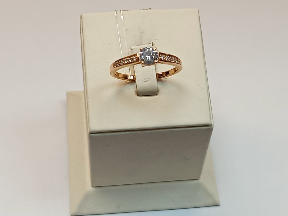 КОЛЬЦО С КАМНЯМИ (Au 585)