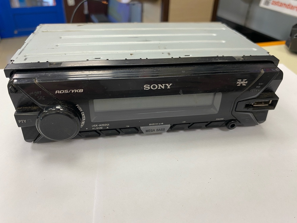 Автомагнитола SONY DSX-A202UI
