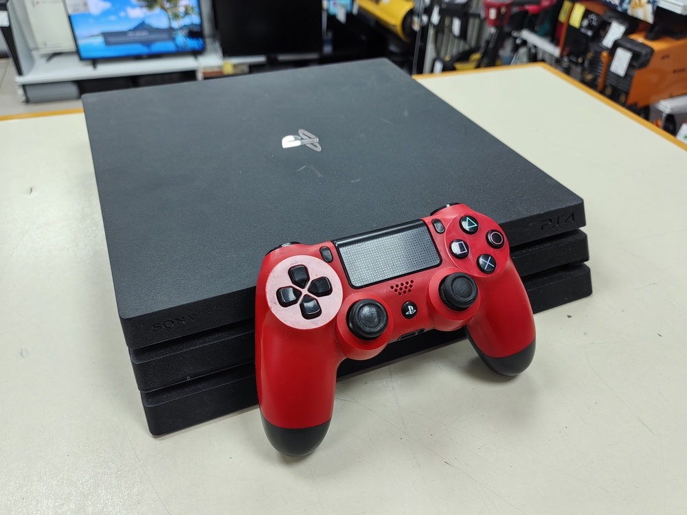 Игровая приставка PlayStation 4 Pro 1Tb