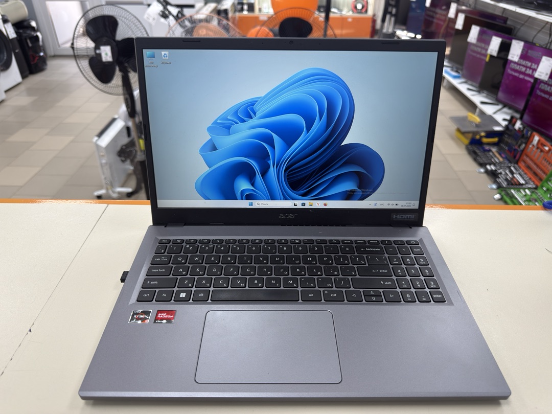 Ноутбук Acer; Ryzen 3 7320, AMD Radeon (TM) Graphics, 8 Гб, 256 Гб, Нет