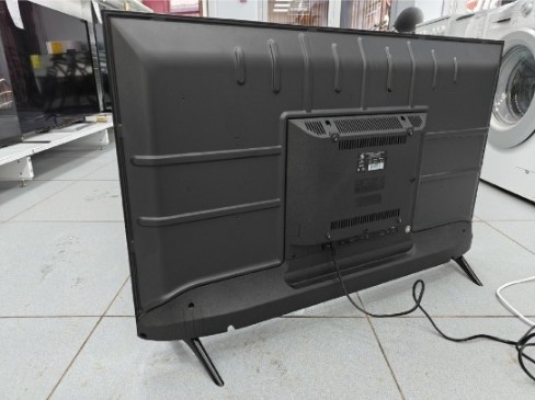 LED Телевизор HI VHIX-43F169MSY