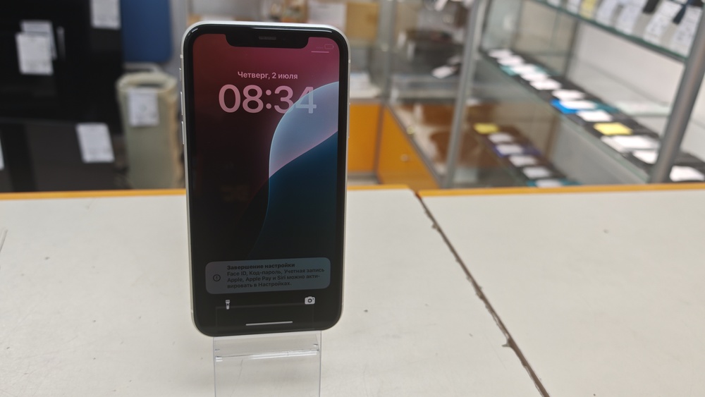 Смартфон Apple iPhone 11 64Gb