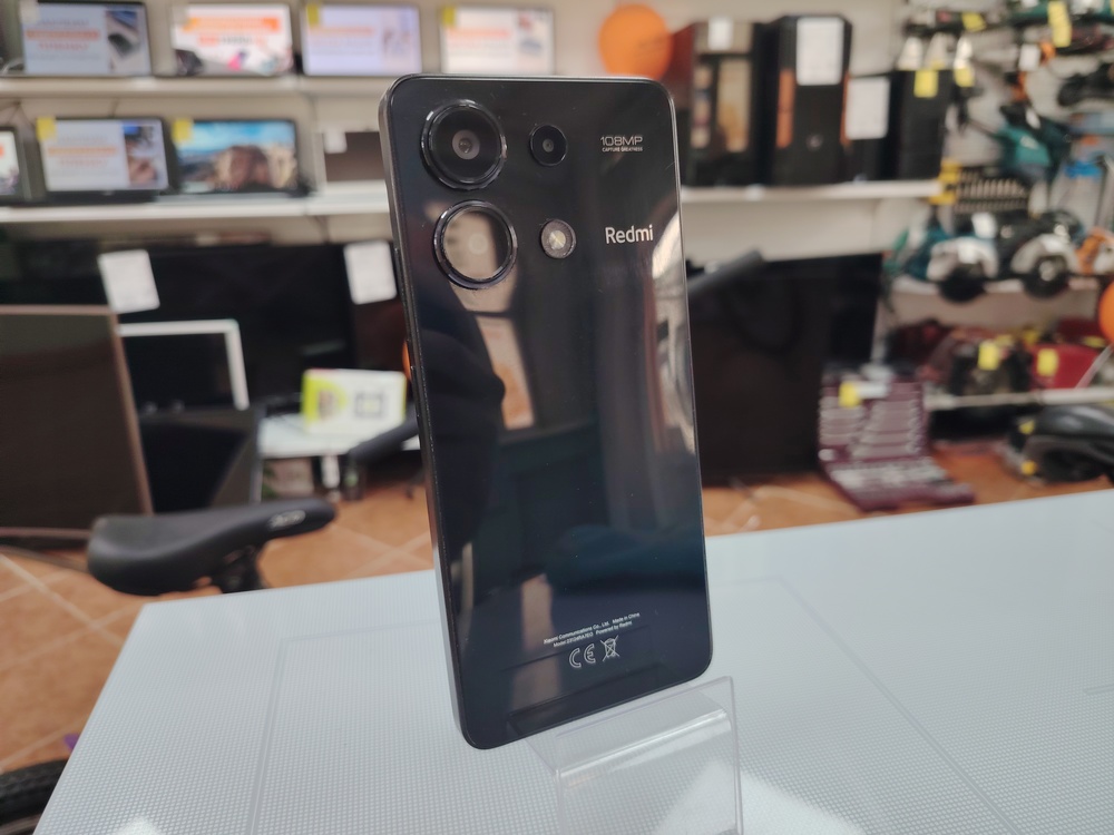 Смартфон Xiaomi Redmi note 13 8/128