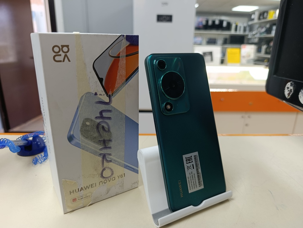 Смартфон Huawei Nova Y72 128Gb