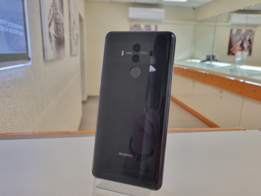 Смартфон Huawei Mate 10 Pro
