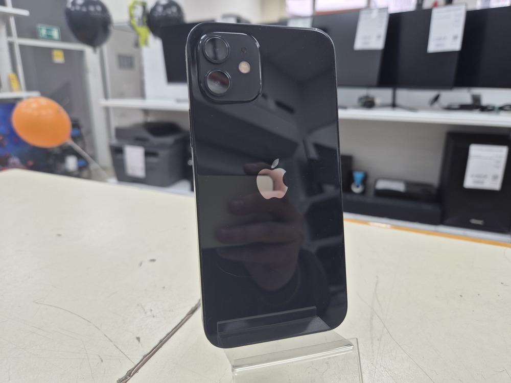 Смартфон Apple iPhone 12 64Gb