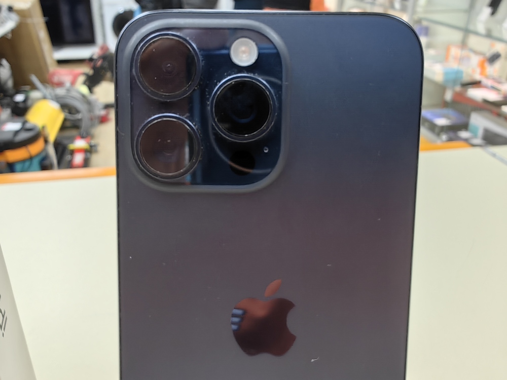 Смартфон Apple iPhone 15 Pro Max 256Gb