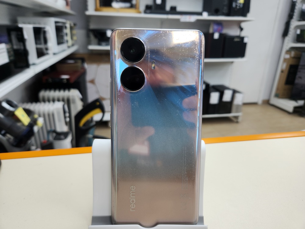 Смартфон Realme 10 Pro + 5G 8/128