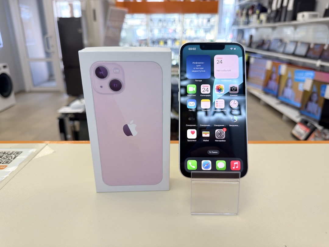 Смартфон Apple iPhone 13 128Gb