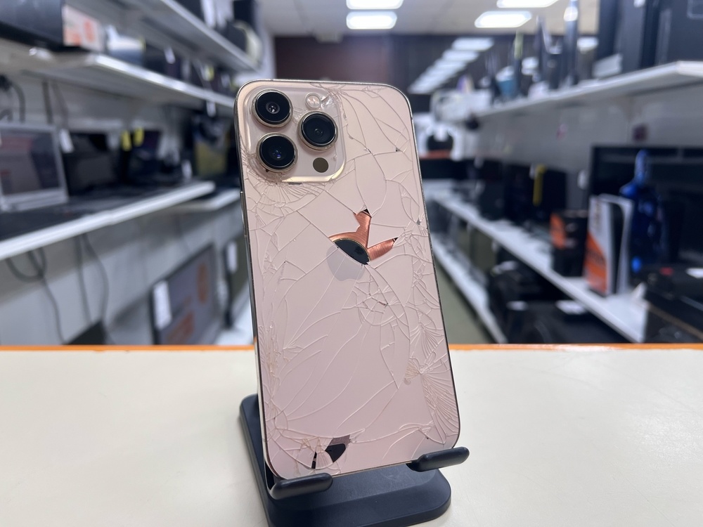 Смартфон Apple iPhone 13 Pro 128Gb