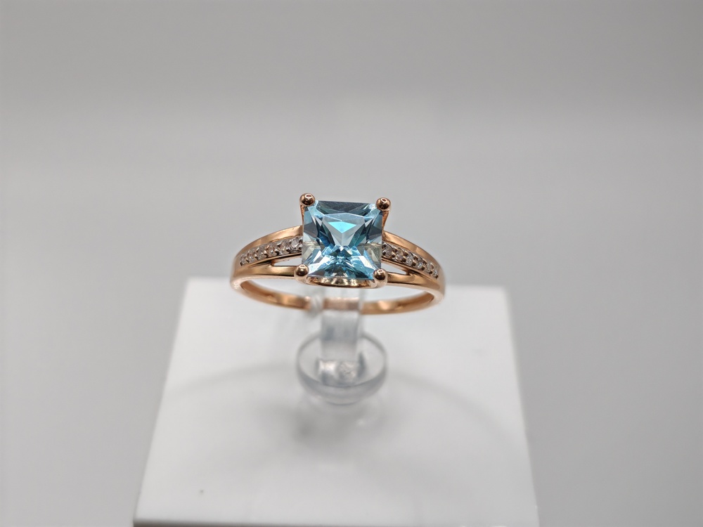 КОЛКМИ585 КОЛЬЦО С КАМНЯМИ (Au 585)