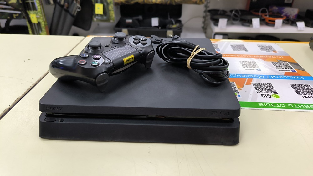 Игровая приставка PlayStation 4 Slim 1Tb