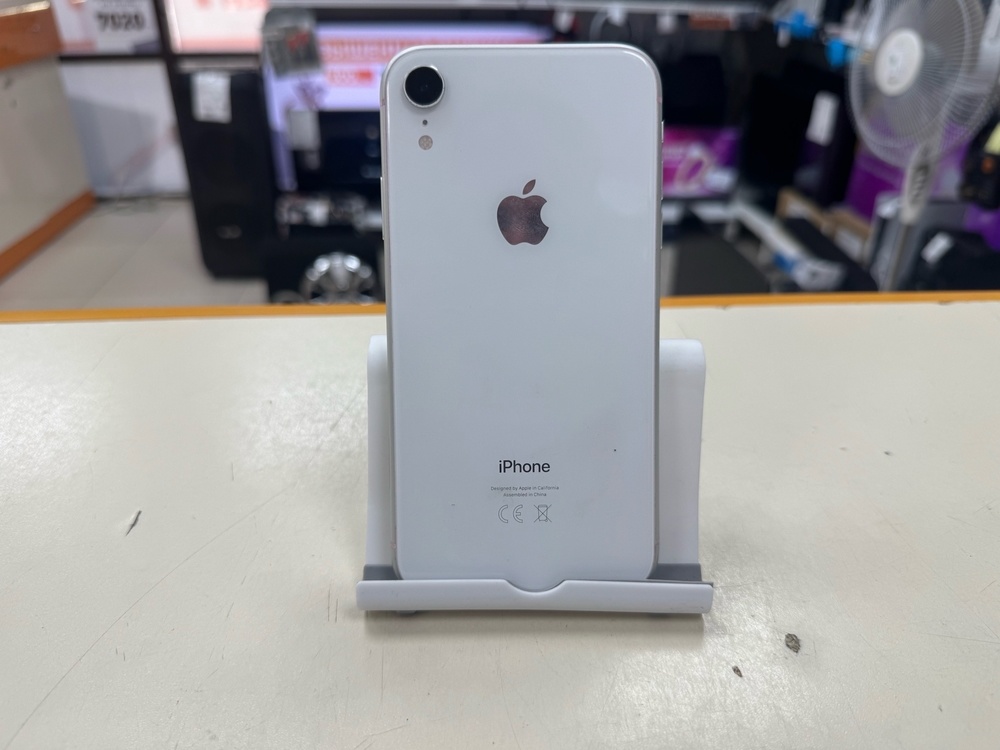 Смартфон Apple iPhone Xr 64Gb