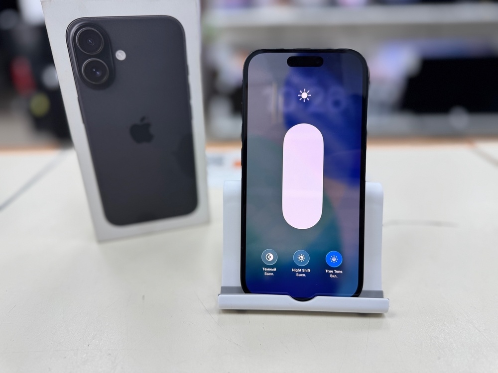 Смартфон Apple Iphone 16 256Gb