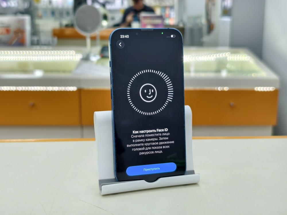 Смартфон Apple iPhone 13 128Gb