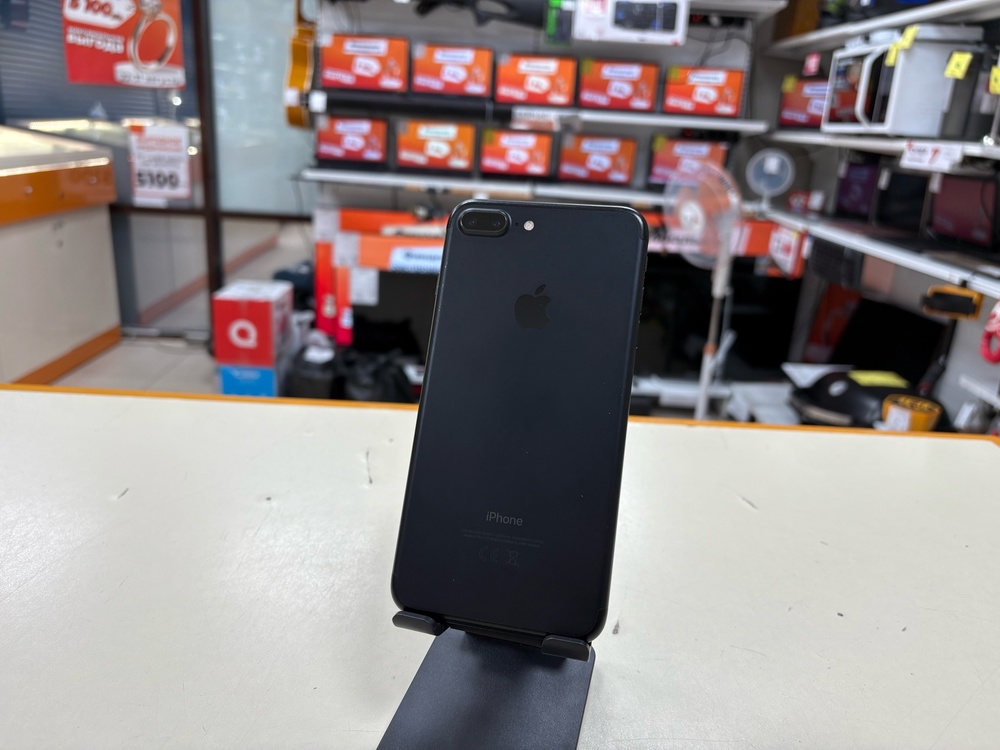 Смартфон Apple iPhone 7 Plus 32Gb