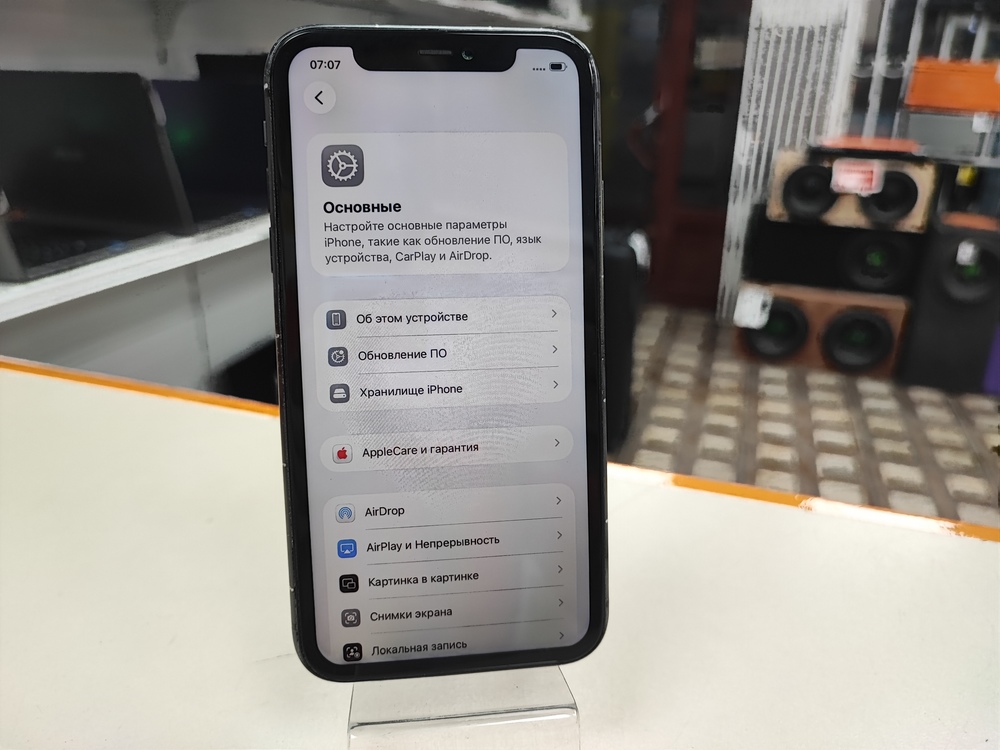 Смартфон Apple iPhone 11 128Gb