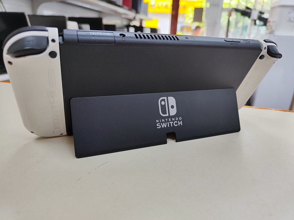 Игровая приставка Nintendo Switch Oled
