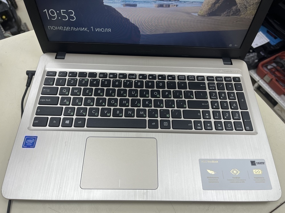Ноутбук ASUS; Celeron N4000, HD Graphics, 4 Гб, 500 Гб