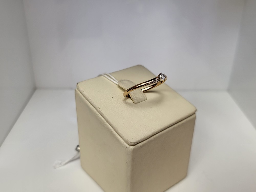КОЛКМИ585 КОЛЬЦО С КАМНЯМИ (Au 585)
