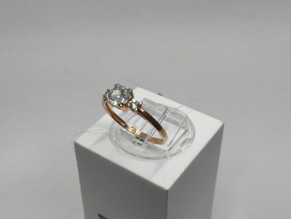 КОЛЬЦО С КАМНЯМИ (Au 585)