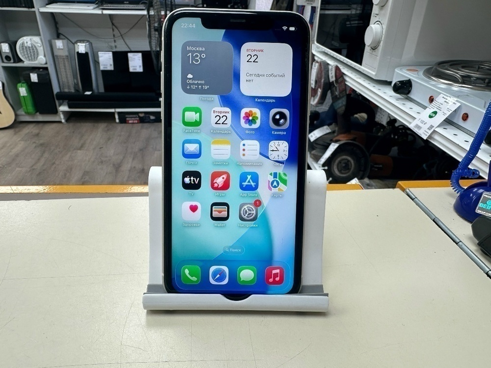 Смартфон Apple iPhone 11 128Gb