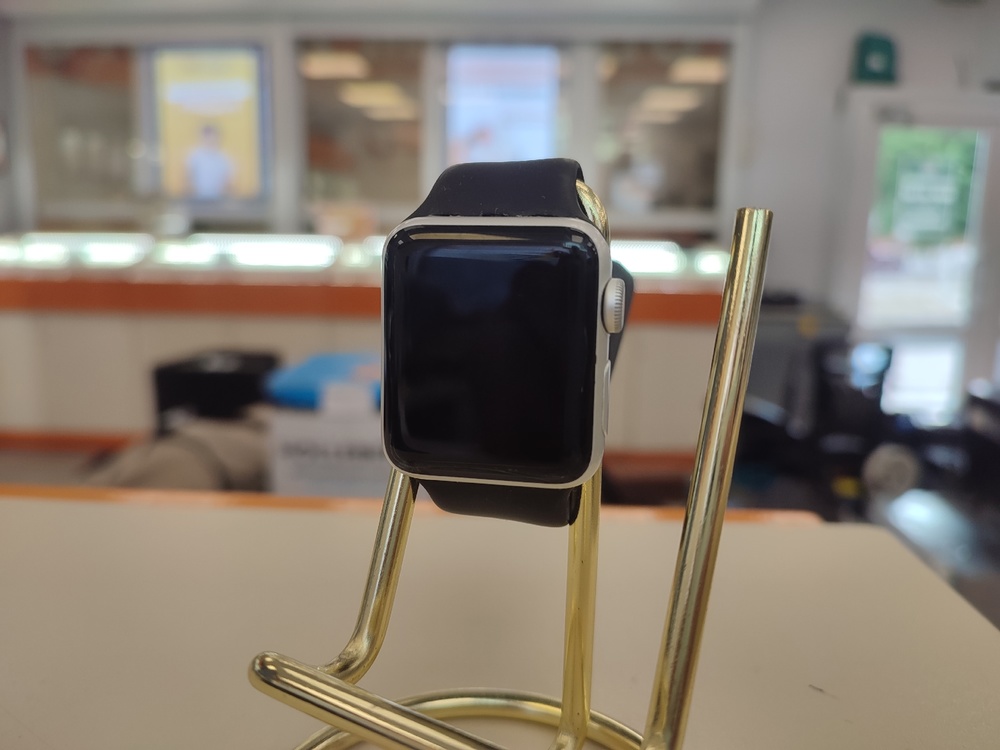 Смарт-часы Apple Watch Series 3 38 мм